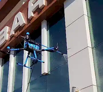 Drone ile Dis Cephe Temizlik Maliyeti Neye Gore Hesaplanir 360x320