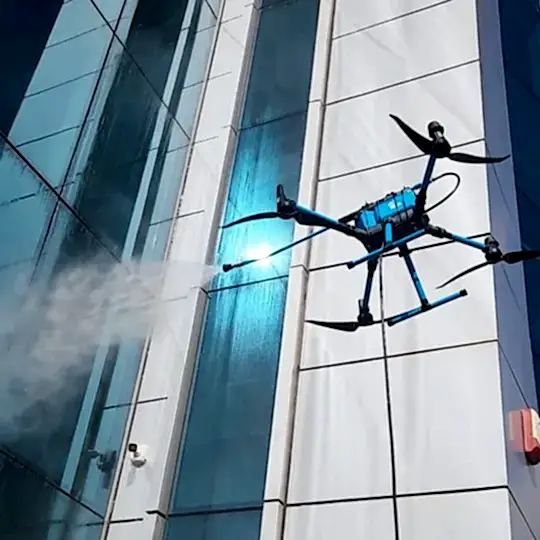 Drone Ile Cam Temizliginin Avantajlari e1746708239410